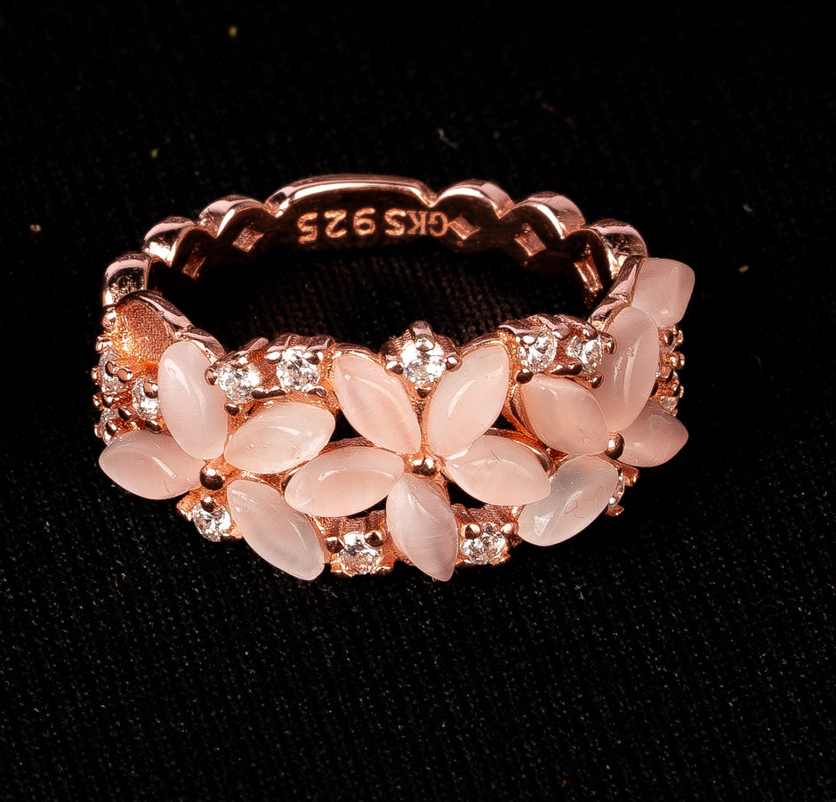 Echo of Her Ring | Sterling Silver